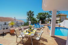 Villa in Nerja - Villa Burriana