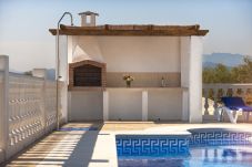 Villa in Alozaina - Casita Travel| Casa Feliz | Villa with Fenced Private Pool in Andalusia