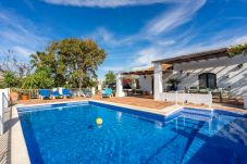 Beautiful finca with amazing panoramic views and a private pool. Close to the picturesque town Frigiliana.