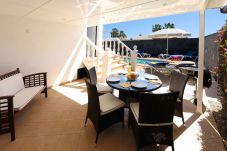 Villa Pippa is a holiday home with heated private pool. Near centre in Los Mojones, Puerto del Carmen, Lanzarote