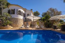 Villa in Moraira - Casita Travel | Villa Sin Prisa