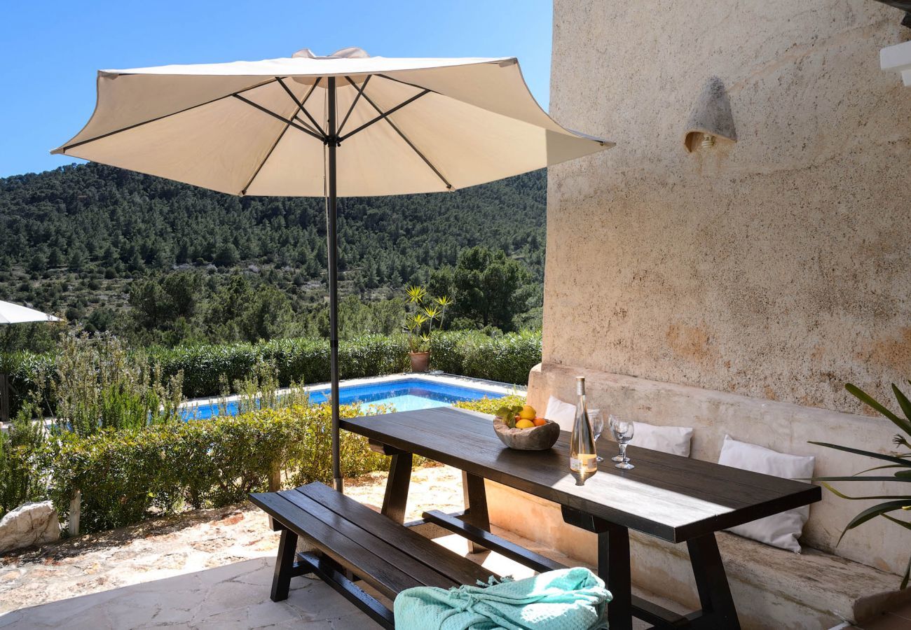 Villa in Sant Josep de Sa Talaia - ROMERO I Villa. Ibiza.  charming traditional house in quiet area in the countryside