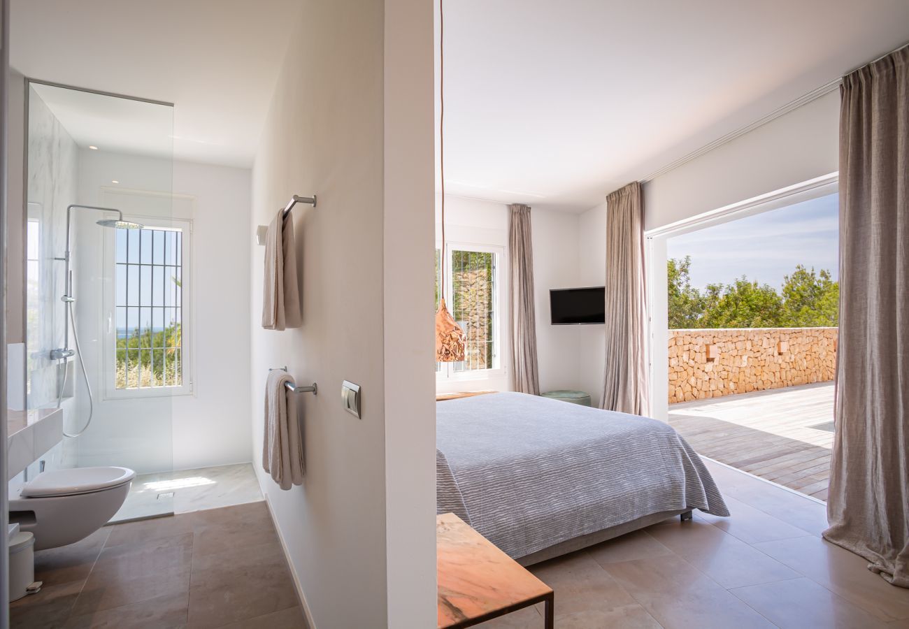 Villa in Sant Antoni de Portmany - ELEFANT Villa. Ibiza. Modern villa with spectacular sea views