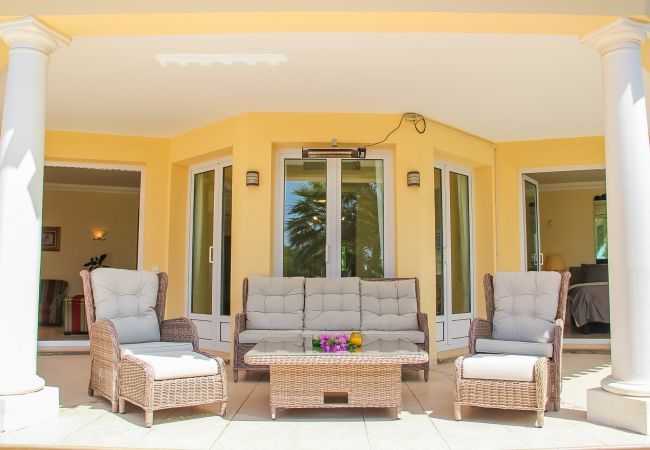 Villa in Moraira - Casita Travel | Villa Colina Villa in Moraira - Casita Travel | Villa Colina