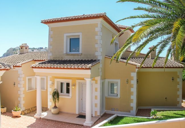 Villa in Moraira - Casita Travel | Villa Colina Villa in Moraira - Casita Travel | Villa Colina