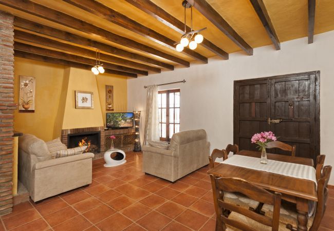 Villa in Alozaina - Casa Feliz Villa in Alozaina - Casa Feliz