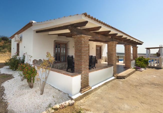 Villa in Alozaina - Casa Feliz Villa in Alozaina - Casa Feliz