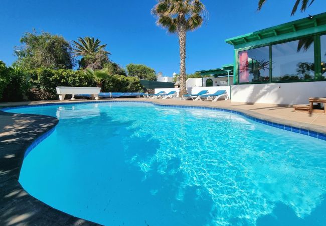 Villa in Playa Blanca - Villa Elsa Villa in Playa Blanca - Villa Elsa