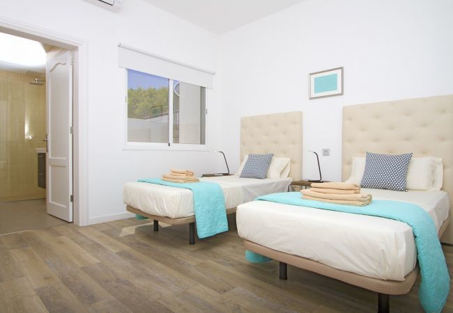 Villa in Puerto Calero - Villa Calero Marina Villa in Puerto Calero - Villa Calero Marina