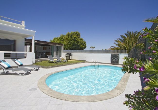 Villa in Puerto Calero - Villa Calero Marina Villa in Puerto Calero - Villa Calero Marina