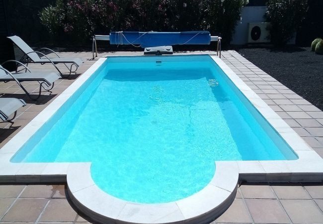 Villa in Playa Blanca - Villa Montana Roja Villa in Playa Blanca - Villa Montana Roja