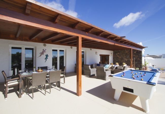 Villa in Puerto del Carmen - Villa Grace Villa in Puerto del Carmen - Villa Grace