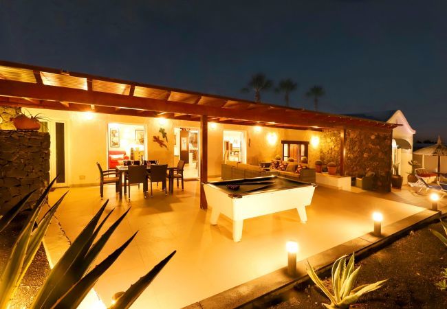 Villa in Puerto del Carmen - Villa Grace Villa in Puerto del Carmen - Villa Grace