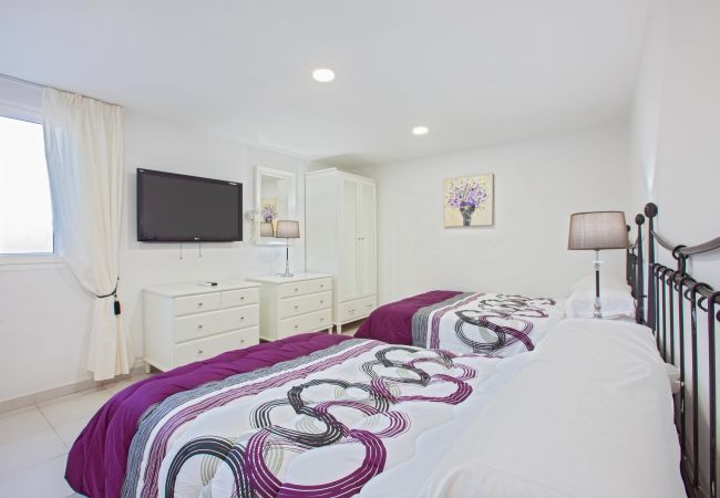 Villa in Puerto del Carmen - Villa Lola Villa in Puerto del Carmen - Villa Lola
