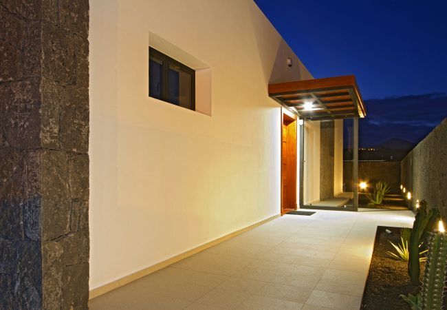 Villa in Puerto del Carmen - Villa Estrellita Villa in Puerto del Carmen - Villa Estrellita
