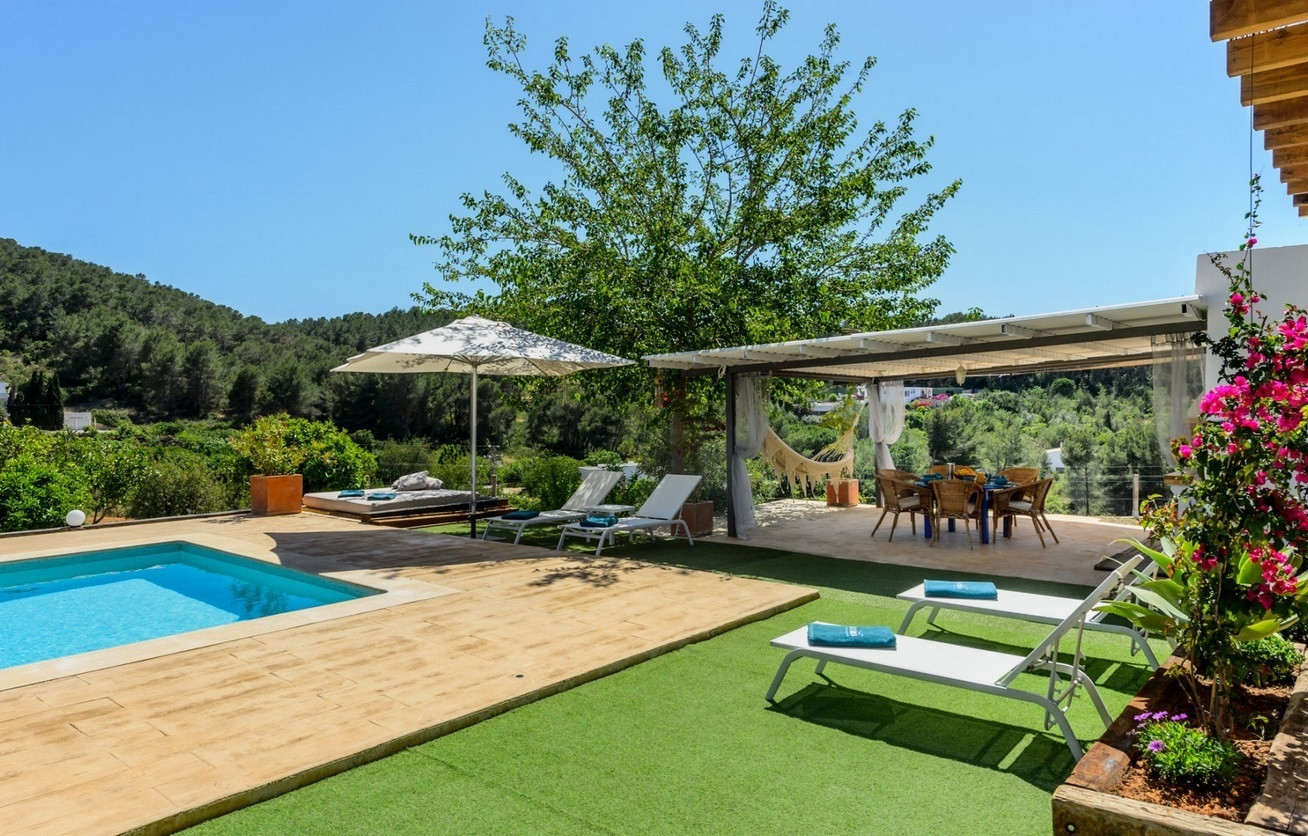 Villa Belicia has a spacious private pool and lots of privacy. With comfortable garden. In Santa Eulalia, Ibiza