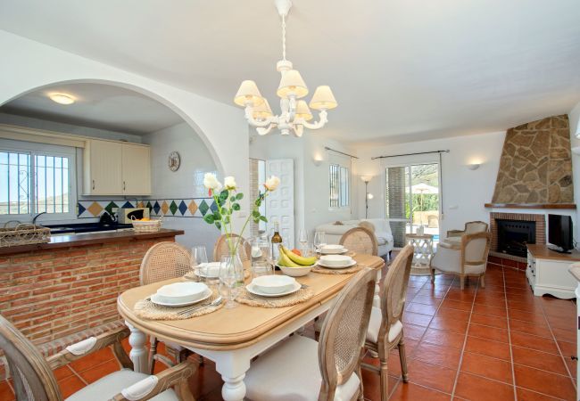 Villa in Torrox - Villa Regazo Andaluz | Villa with Private Pool within 12 minutes of sea in Andalusia Villa in Torrox - Villa Regazo Andaluz | Villa with Private Pool within 12 minutes of sea in Andalusia