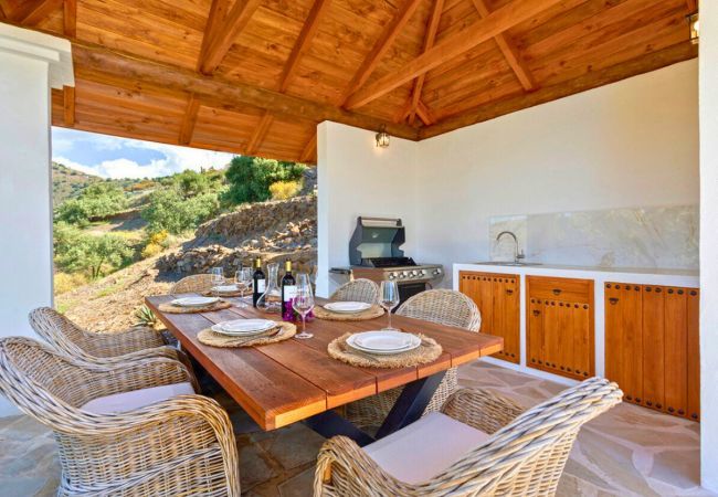 Villa in Torrox - Villa Regazo Andaluz | Villa with Private Pool within 12 minutes of sea in Andalusia Villa in Torrox - Villa Regazo Andaluz | Villa with Private Pool within 12 minutes of sea in Andalusia