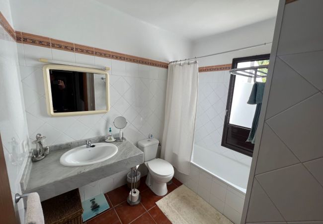 Villa in Playa Blanca - Villa Calamares Villa in Playa Blanca - Villa Calamares