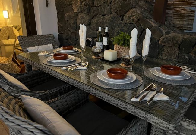 Villa in Playa Blanca - Villa Calamares Villa in Playa Blanca - Villa Calamares