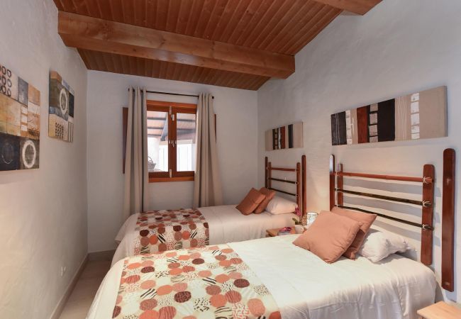 Villa in Arucas - Finca Esmeralda Villa in Arucas - Finca Esmeralda