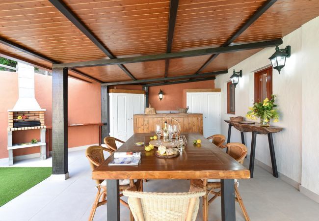 Villa in Arucas - Finca Esmeralda Villa in Arucas - Finca Esmeralda