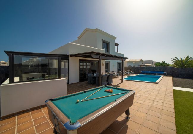 Villa in Playa Blanca - Villa Cereza Villa in Playa Blanca - Villa Cereza