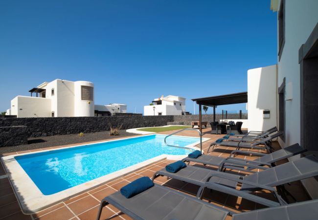 Villa in Playa Blanca - Villa Cereza Villa in Playa Blanca - Villa Cereza