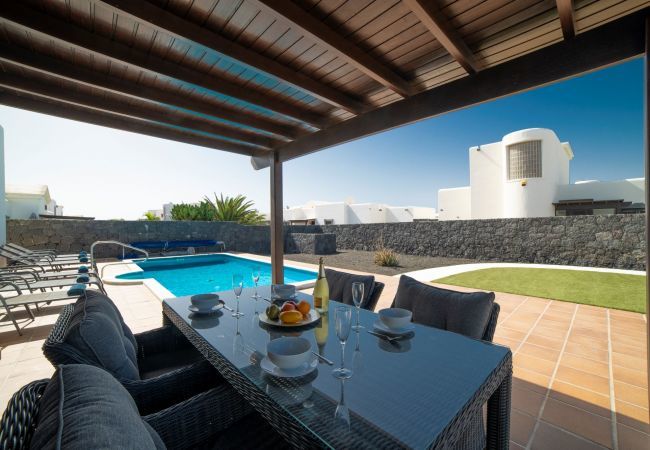 Villa in Playa Blanca - Villa Cereza Villa in Playa Blanca - Villa Cereza