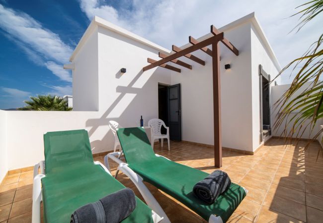 Villa in Playa Blanca - Villa Pina Villa in Playa Blanca - Villa Pina