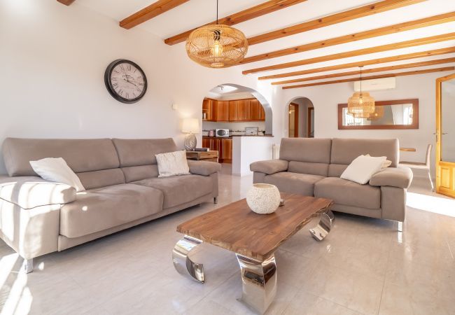 Villa in Alcalali - Casita Travel | Villa Jacaranda  Villa in Alcalali - Casita Travel | Villa Jacaranda