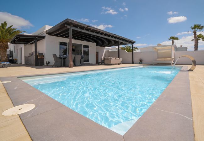 Villa in Puerto del Carmen - Villa Solana Villa in Puerto del Carmen - Villa Solana