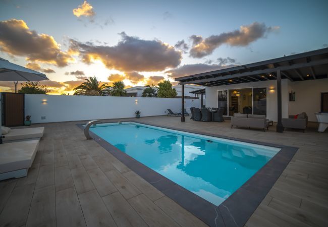 Villa in Puerto del Carmen - Villa Solana Villa in Puerto del Carmen - Villa Solana