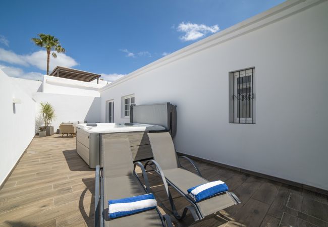 Villa in Puerto del Carmen - Villa Solana Villa in Puerto del Carmen - Villa Solana