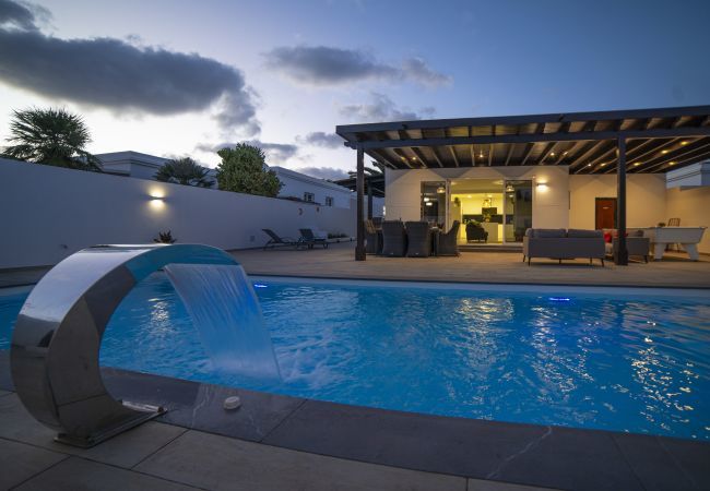 Villa in Puerto del Carmen - Villa Solana Villa in Puerto del Carmen - Villa Solana