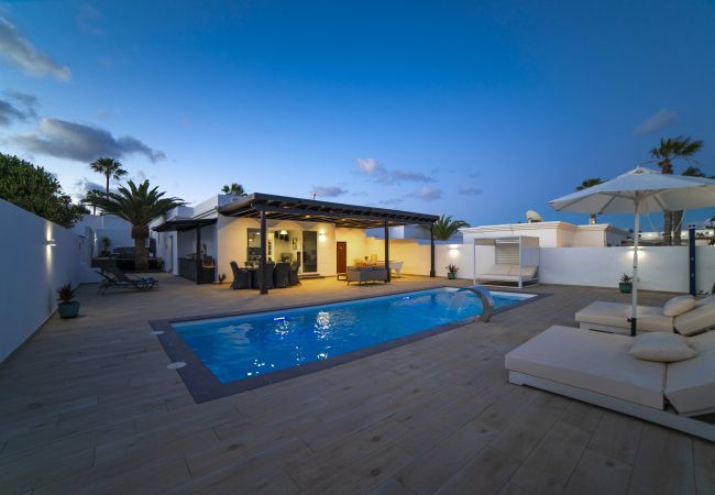 Villa in Puerto del Carmen - Villa Solana Villa in Puerto del Carmen - Villa Solana