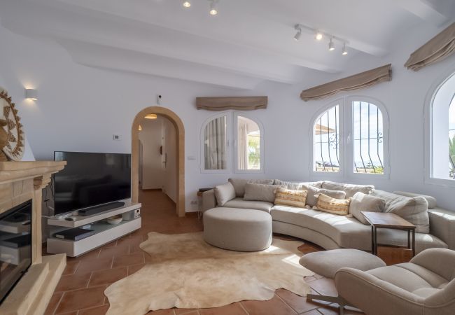 Villa in Moraira - Casita Travel | Villa Pequena Joya Villa in Moraira - Casita Travel | Villa Pequena Joya