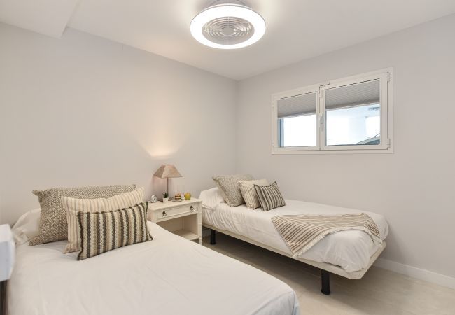 Villa in Maspalomas - Villa Meloneras | villa next to the beach for big groups and families Villa in Maspalomas - Villa Meloneras | villa next to the beach for big groups and families