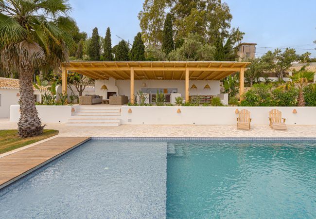 Villa in Javea - Casita Travel | Deluxe Finca Genciana in Javea Villa in Javea - Casita Travel | Deluxe Finca Genciana in Javea