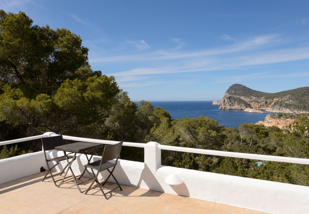 Villa in Sant Antoni de Portmany - CALA SALADA Villa. Ibiza. -6 PAX Beautiful views, 5 minutes from a pebble beach