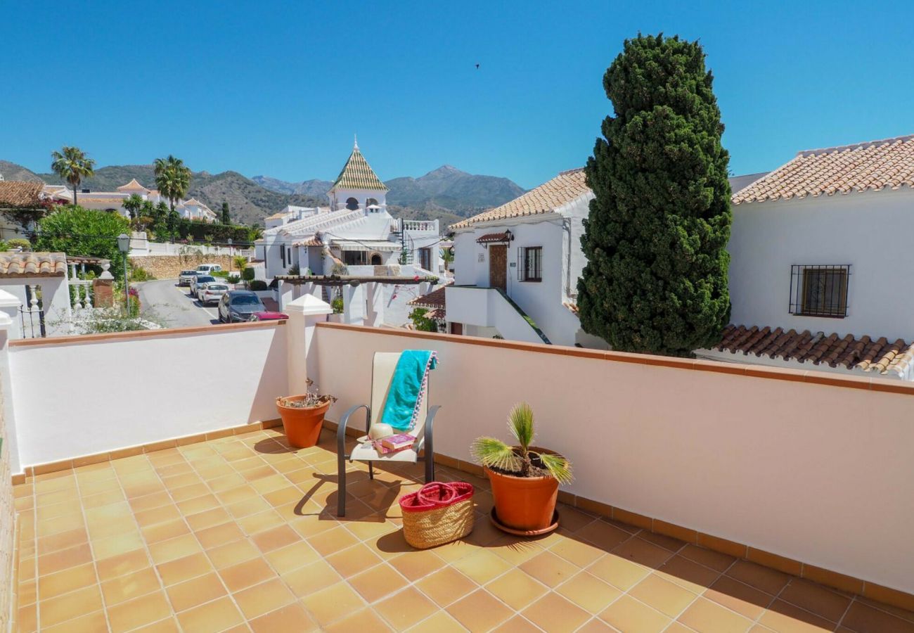 Villa in Nerja - Villa Burriana