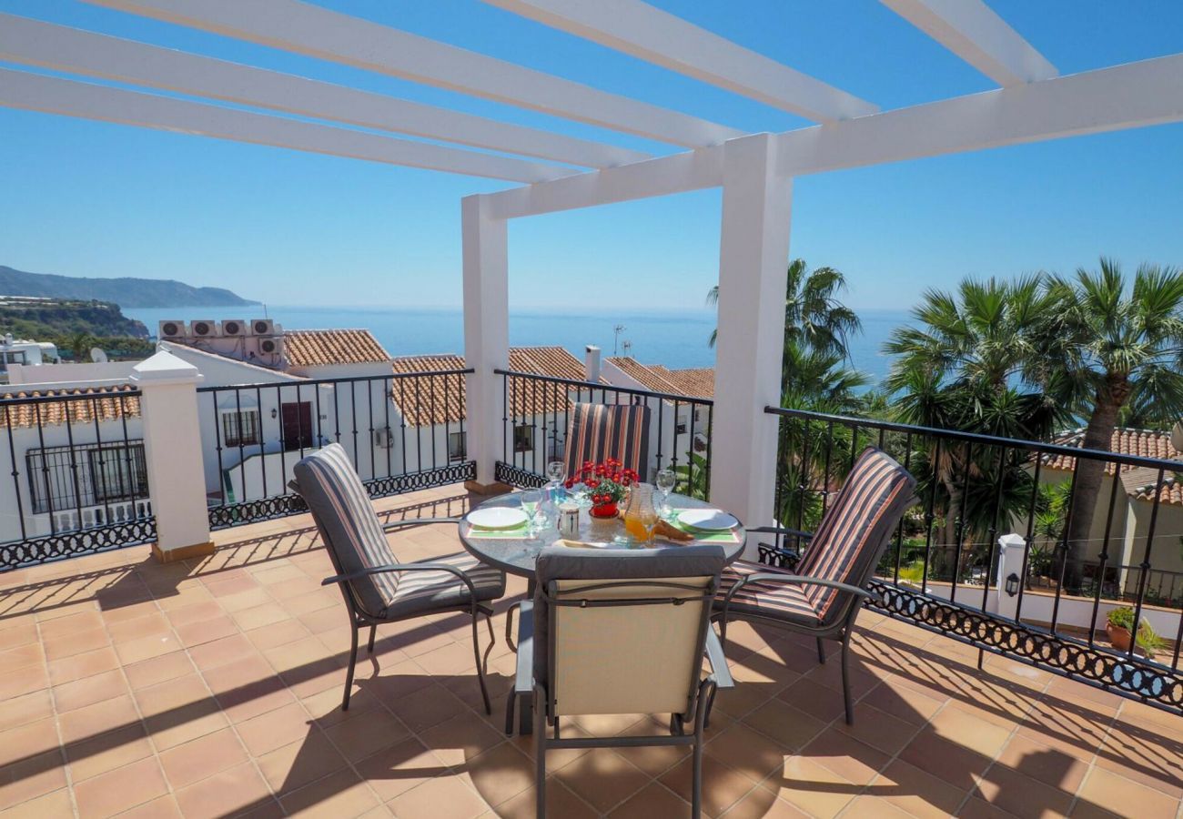 Villa in Nerja - Villa Burriana