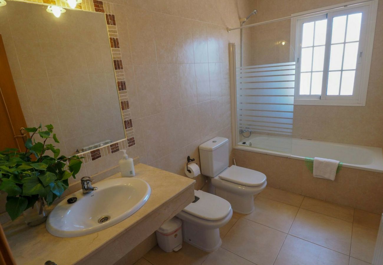 Villa in Nerja - Villa Burriana