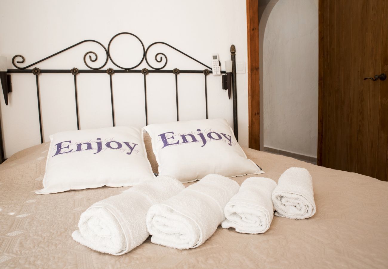 Villa in Benissa - Casita Travel | Finca Lucette