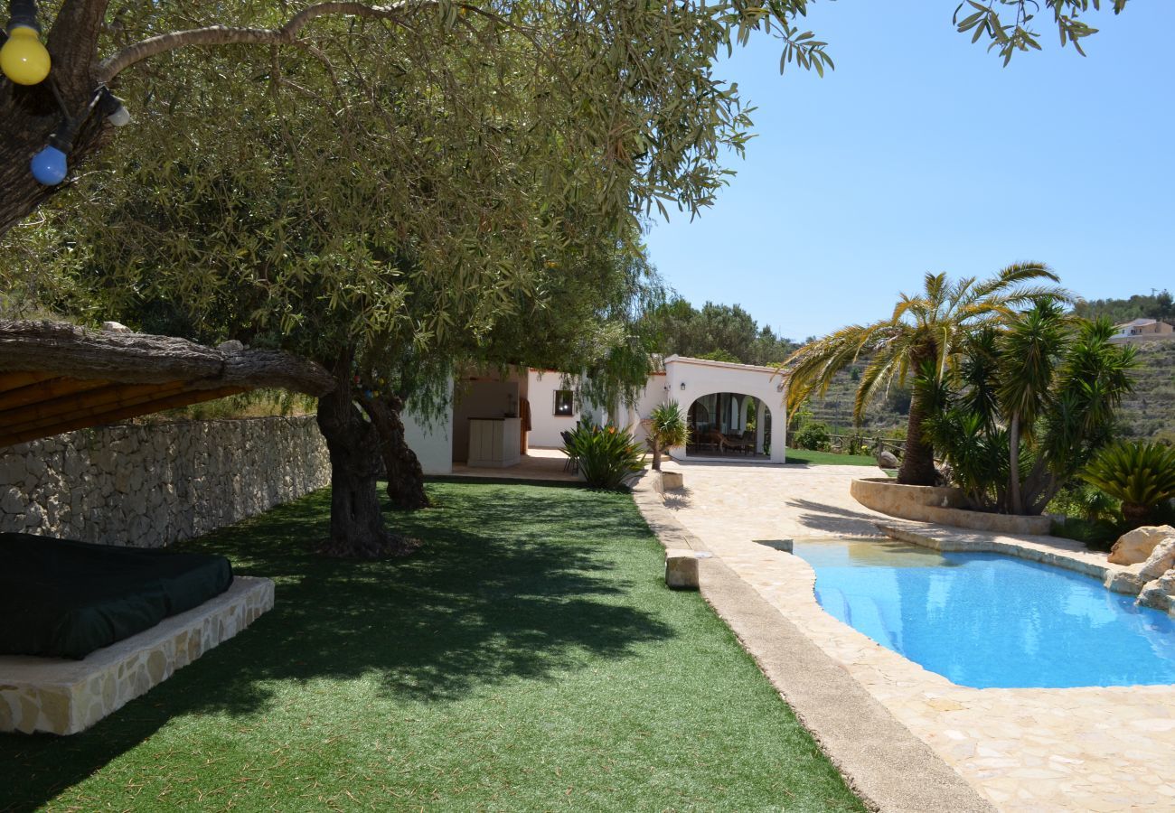 Villa in Benissa - Casita Travel | Finca Lucette