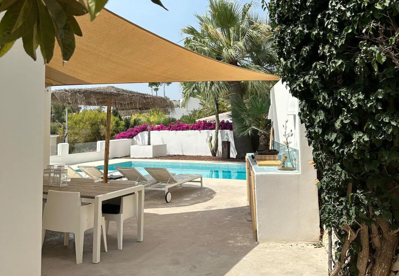 Villa in Moraira - Casita Travel | Villa Ibiza Style Villa in Moraira - Casita Travel | Villa Ibiza Style