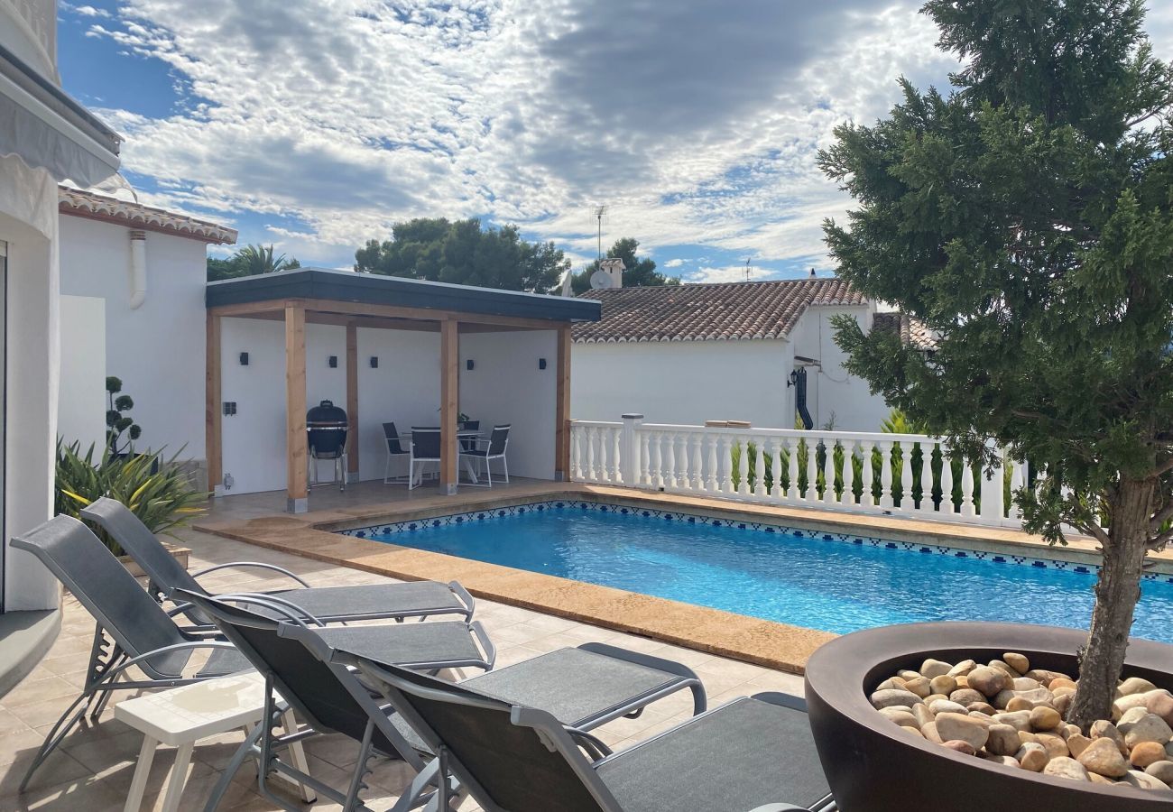 Villa in Moraira - Casita Travel | Casa La Paz