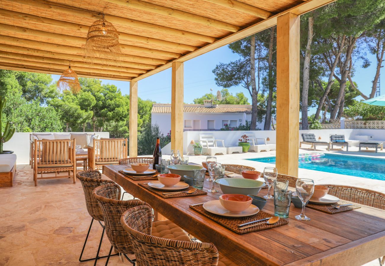 Villa in Moraira - Casita Travel | Villa Josa | Modern Villa in Moraira near town and beach