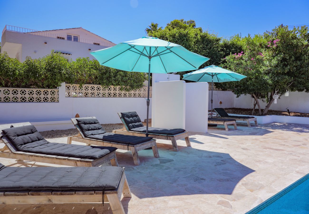 Villa in Moraira - Casita Travel | Villa Josa | Modern Villa in Moraira near town and beach