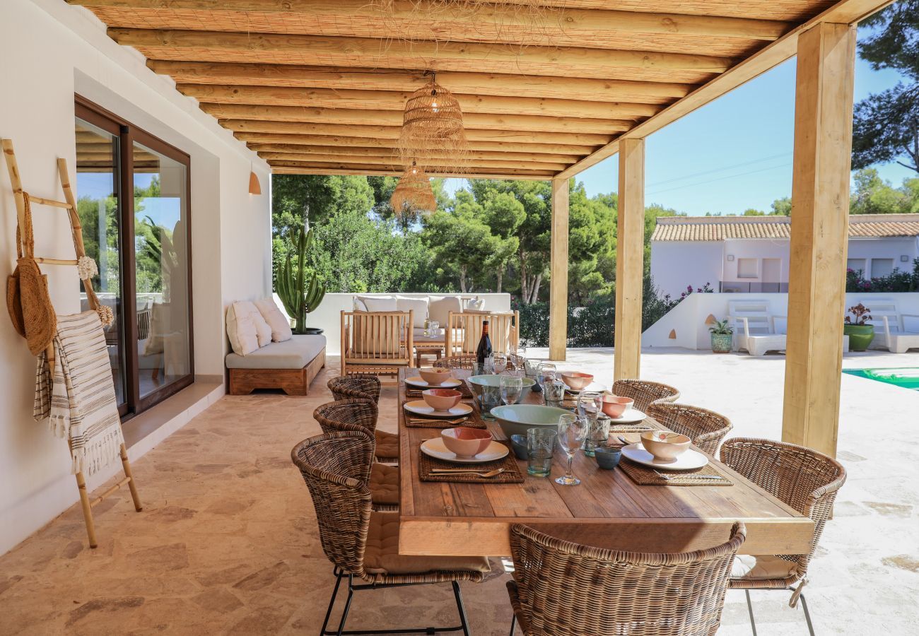 Villa in Moraira - Casita Travel | Villa Josa | Modern Villa in Moraira near town and beach